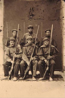 Soldados de la Compañía de Escolta de la Diputación Carlista de Gipuzkoa.