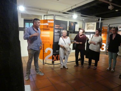 Mikel Alberdi en la inauguración de la exposición