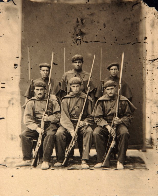 Soldados de la Compañía de Escolta de la Diputación Carlista de Gipuzkoa.