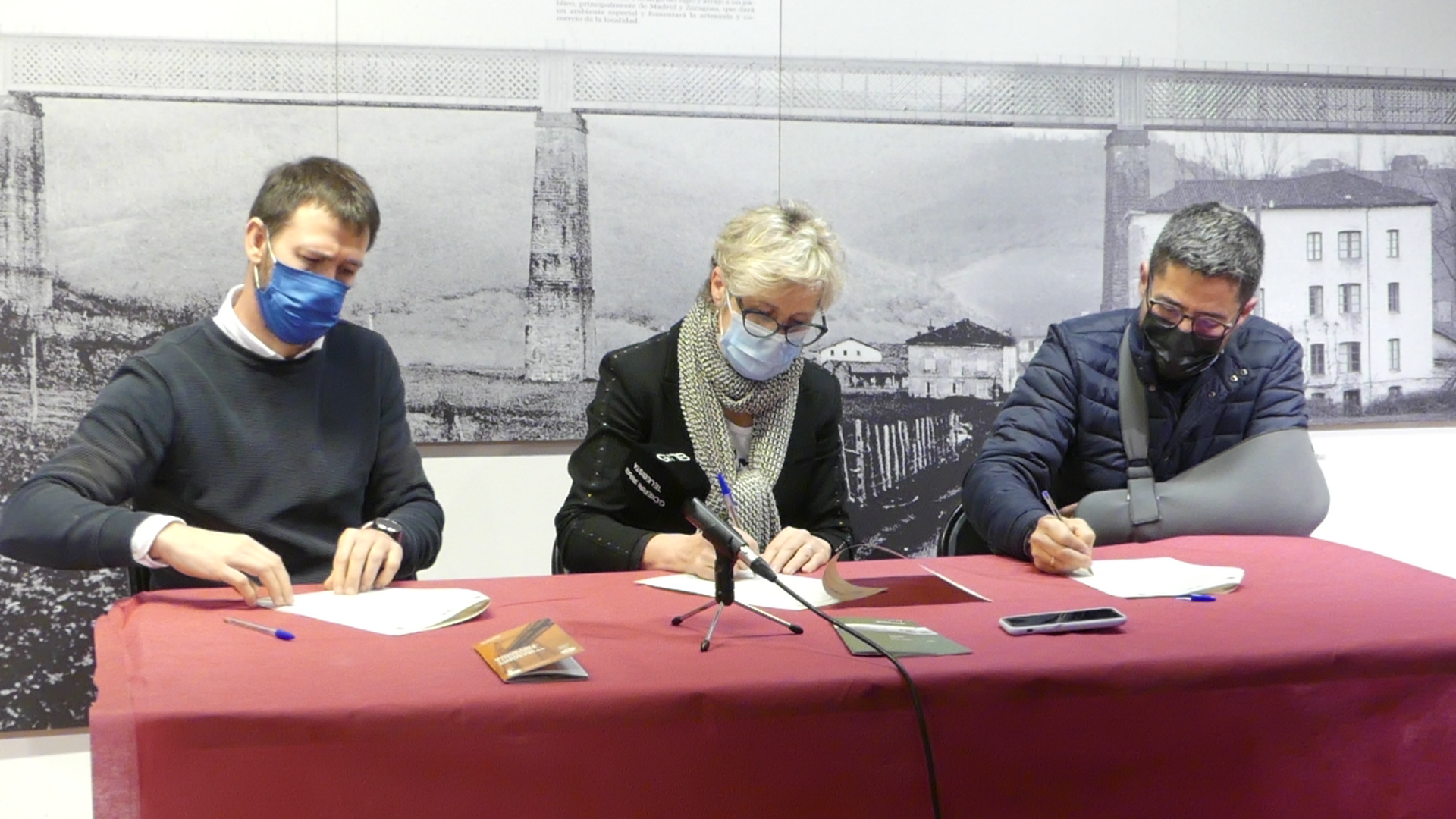 Acuerdo para la construcción de la maqueta del viaducto de Ormaiztegi en 3D